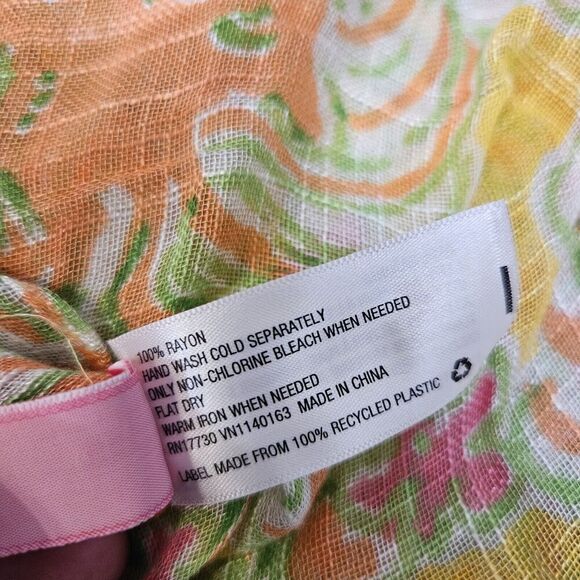 Lilly Pulitzer Target Murfee Wrap Scarf Yellow Floral Oversized Beachy Tropical - Picture 9 of 9